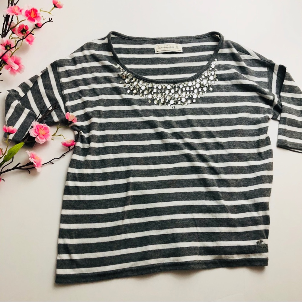 EUC XS A&F jeweled striped blouse 3/4 sleeve knit